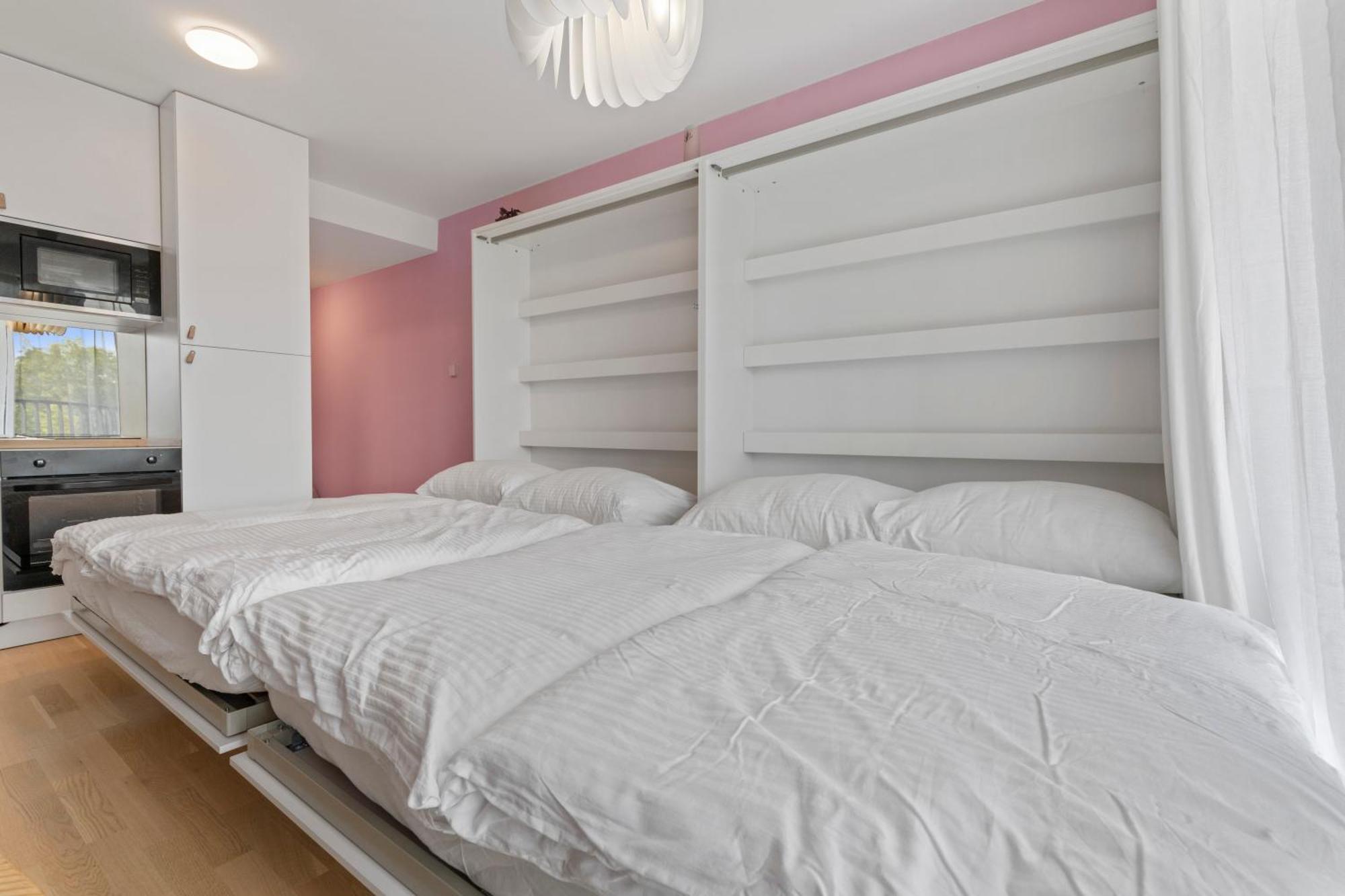 Apartamento Lam Lavender - Free Parking Bratislava Exterior foto