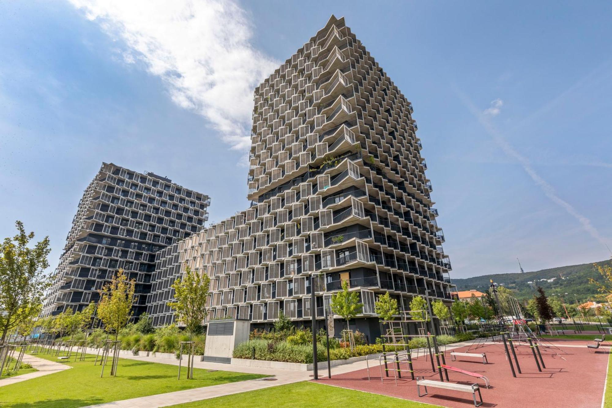 Apartamento Lam Lavender - Free Parking Bratislava Exterior foto